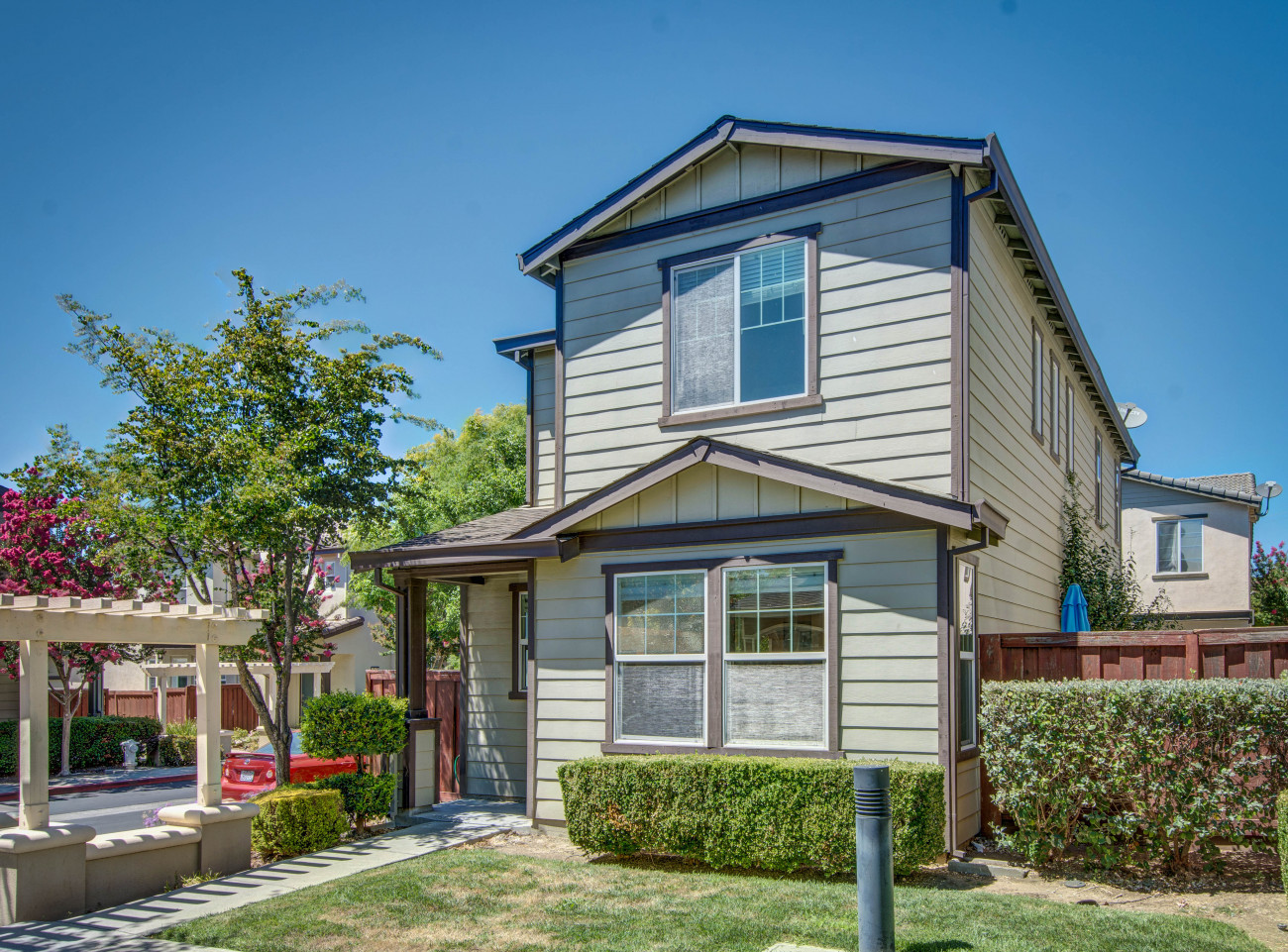 1650 Glenmore-03.jpg